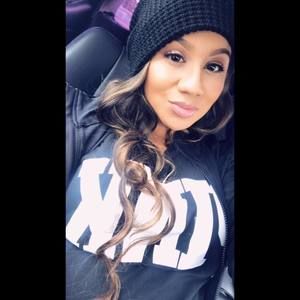 Meet your Posher, Lucy